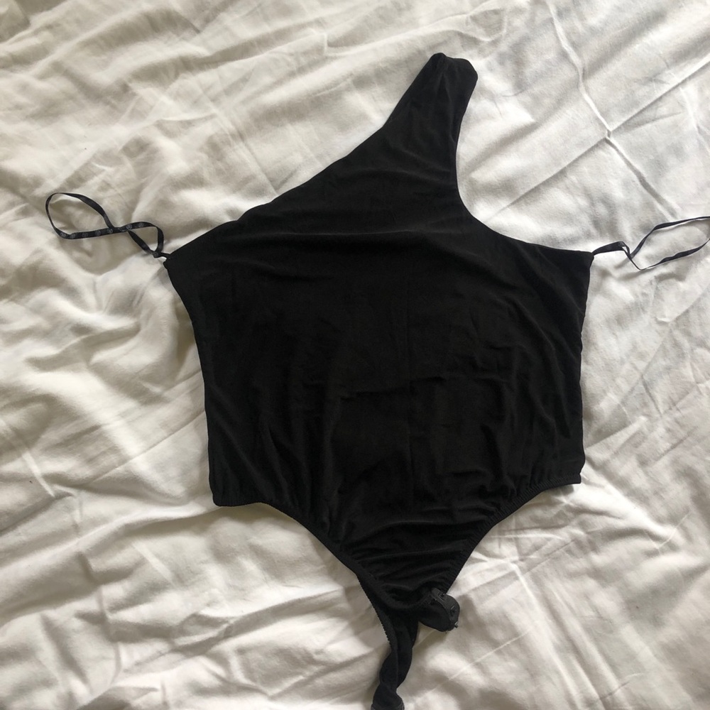 Missguided One Shoulder Snap Bodysuit